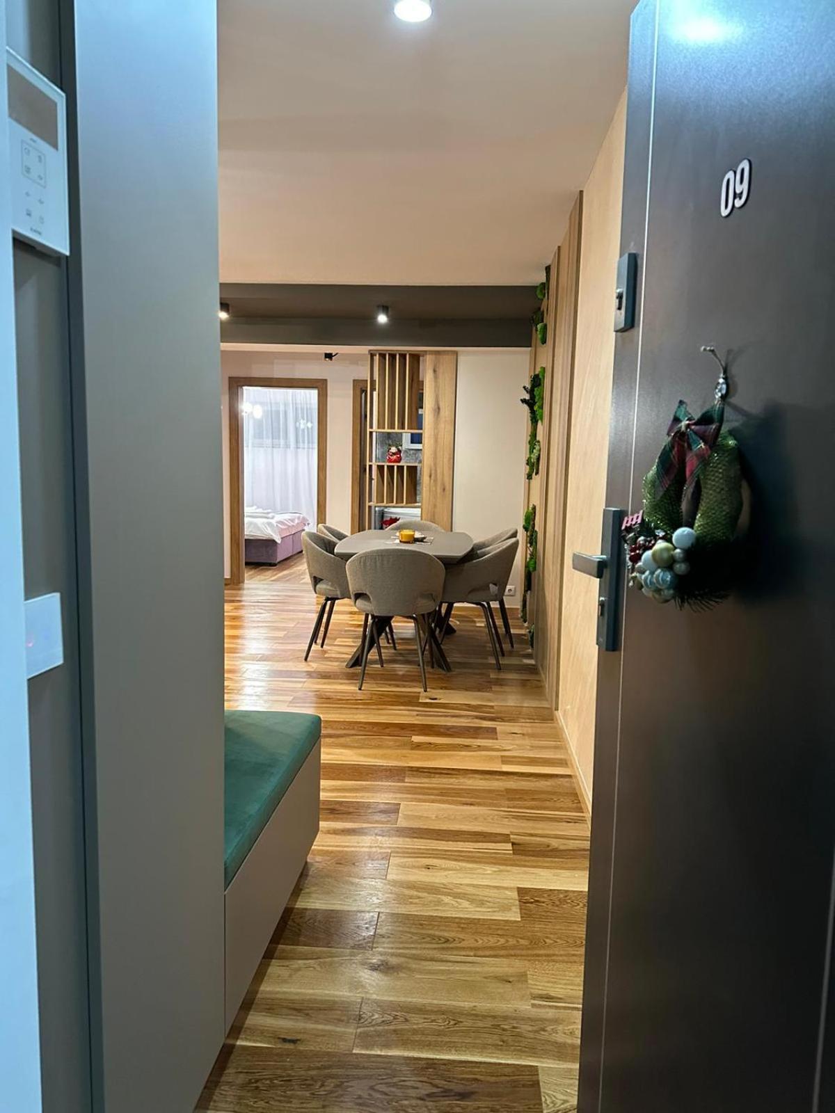 Apartament De Lux Andre Сибиу Экстерьер фото
