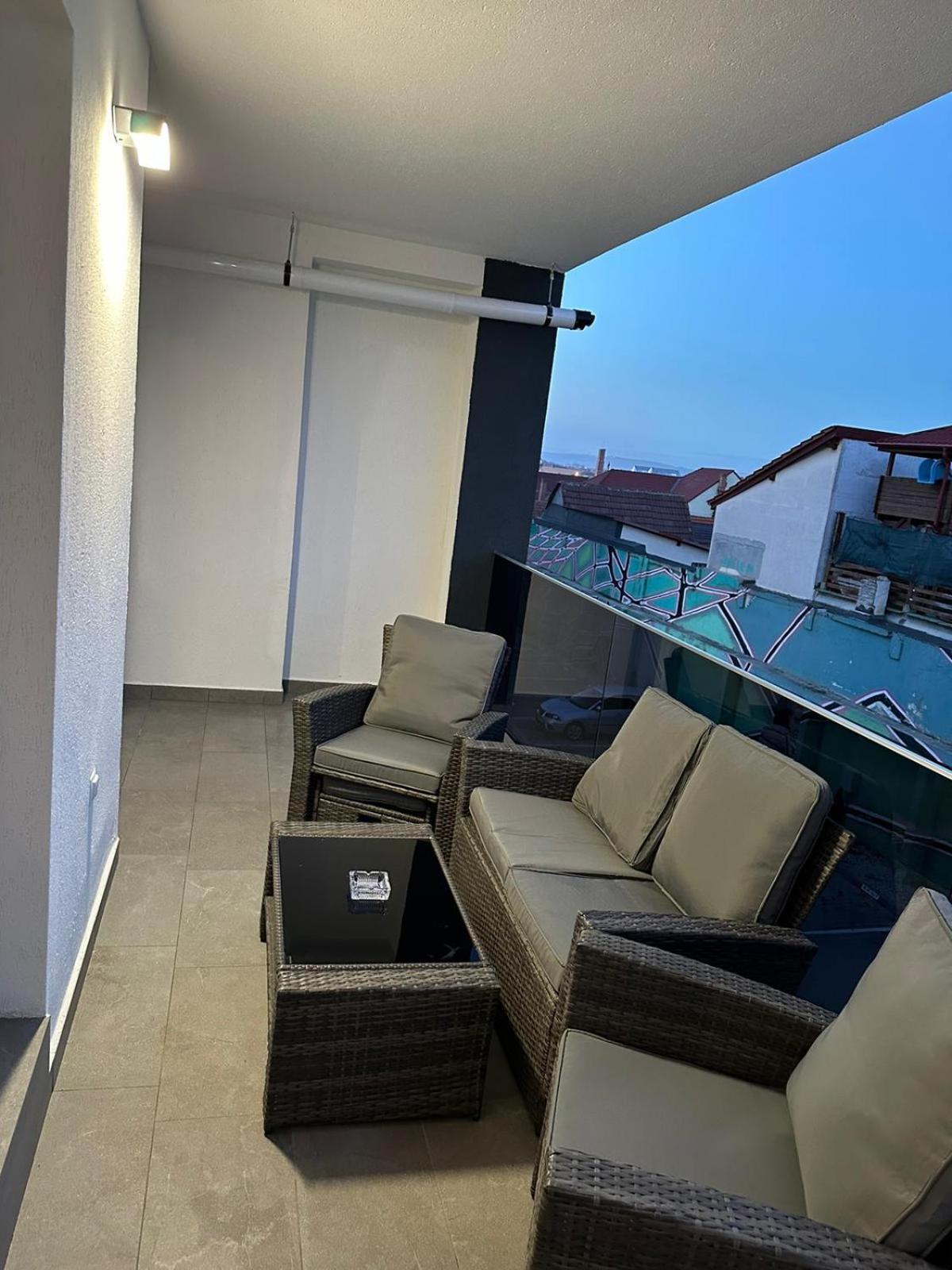 Apartament De Lux Andre Сибиу Экстерьер фото
